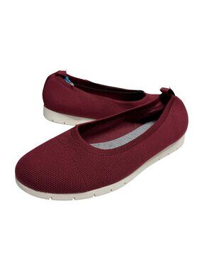 Seychelles Burgundy Comfort Flats Size 11 Slip Resistant Work Shoes